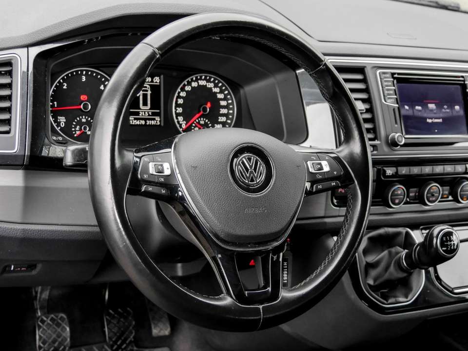 Volkswagen T6 Multivan - Imagem 9