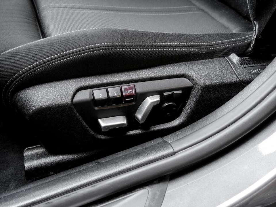 BMW 330 - Imagem 12
