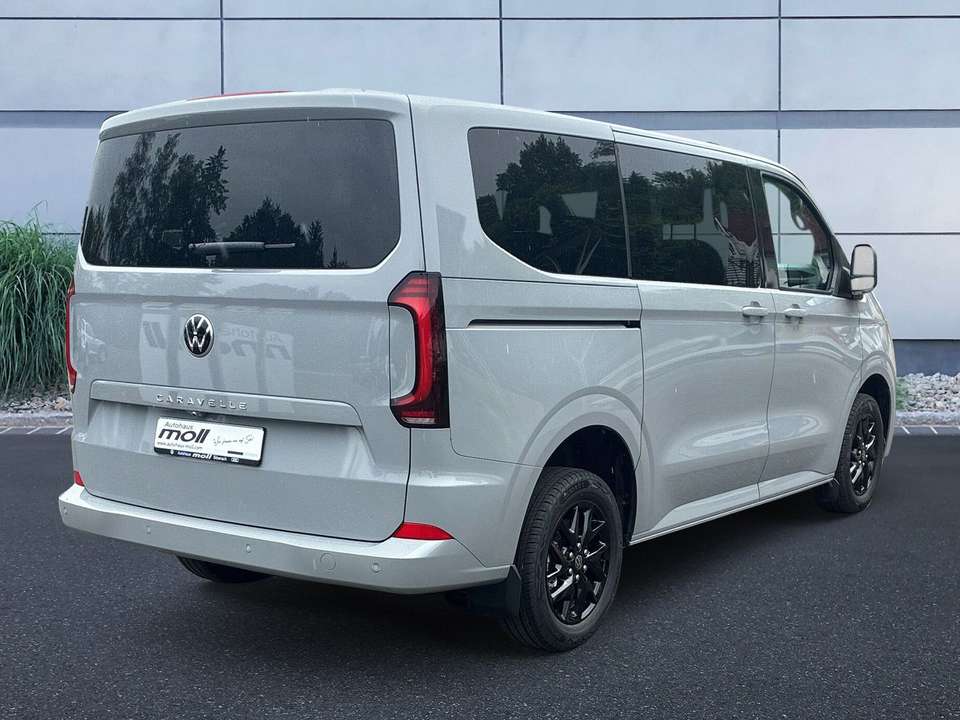 Volkswagen T7 Caravelle - Imagem 4