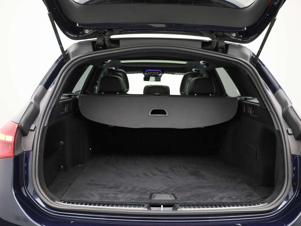 Mercedes-Benz C 200 - Imagem 14