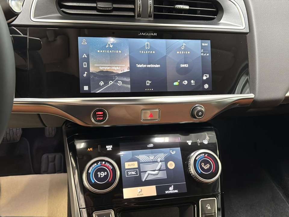 Jaguar I-Pace - Imagem 14