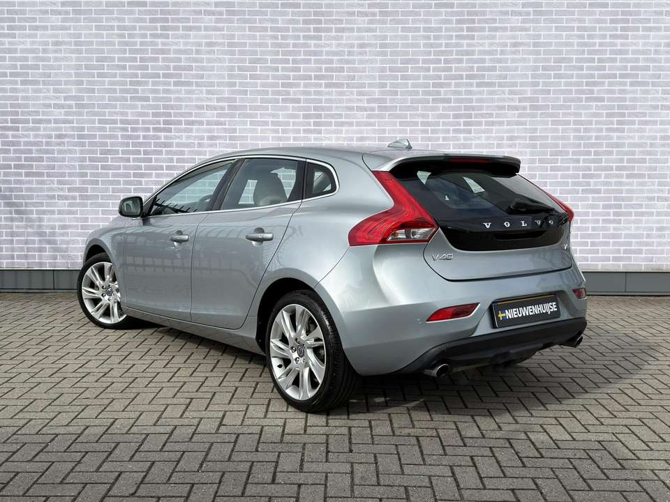 Volvo V40 - Imagem 3