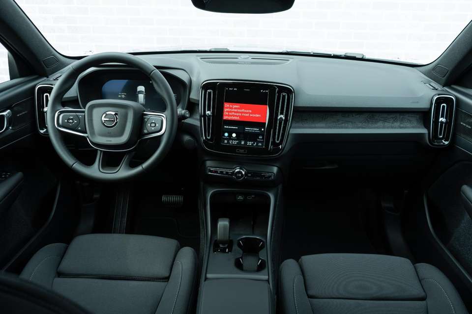 Volvo EC40 - Imagem 4