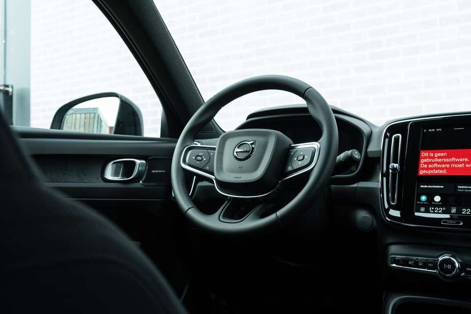 Volvo EC40 - Imagem 11