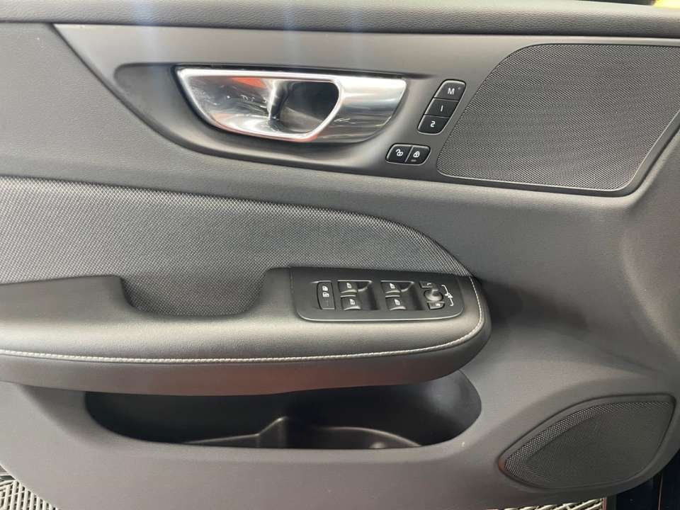 Volvo S60 - Imagem 13