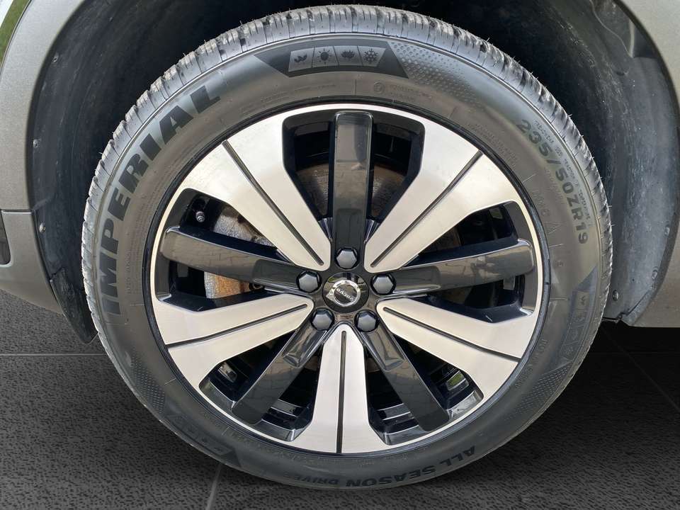 Volvo C40 - Imagem 15
