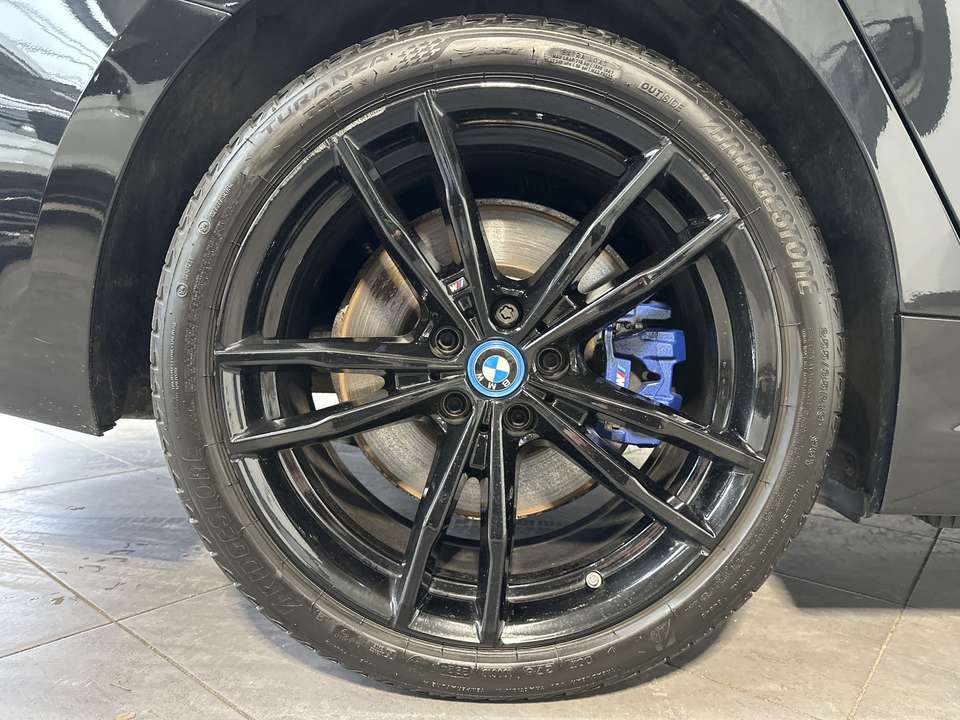 BMW 330 - Imagem 3