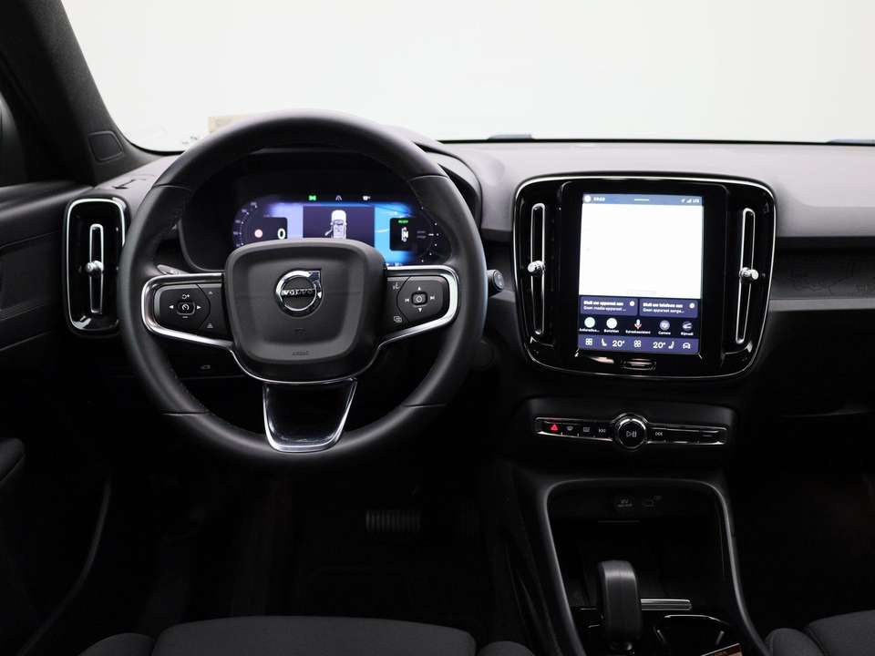 Volvo XC40 - Imagem 7