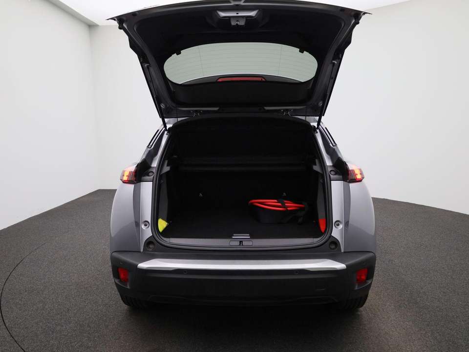 Peugeot e-2008 - Imagem 11