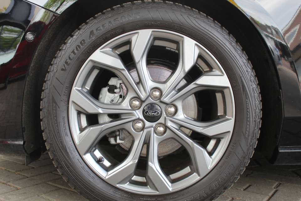 Ford Focus - Imagem 7
