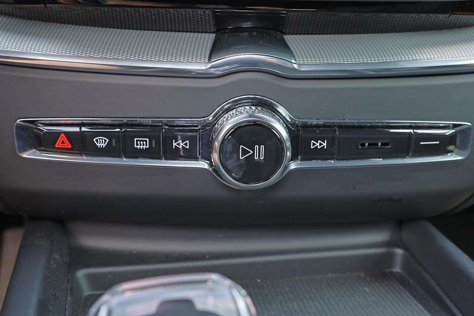 Volvo XC60 - Imagem 9