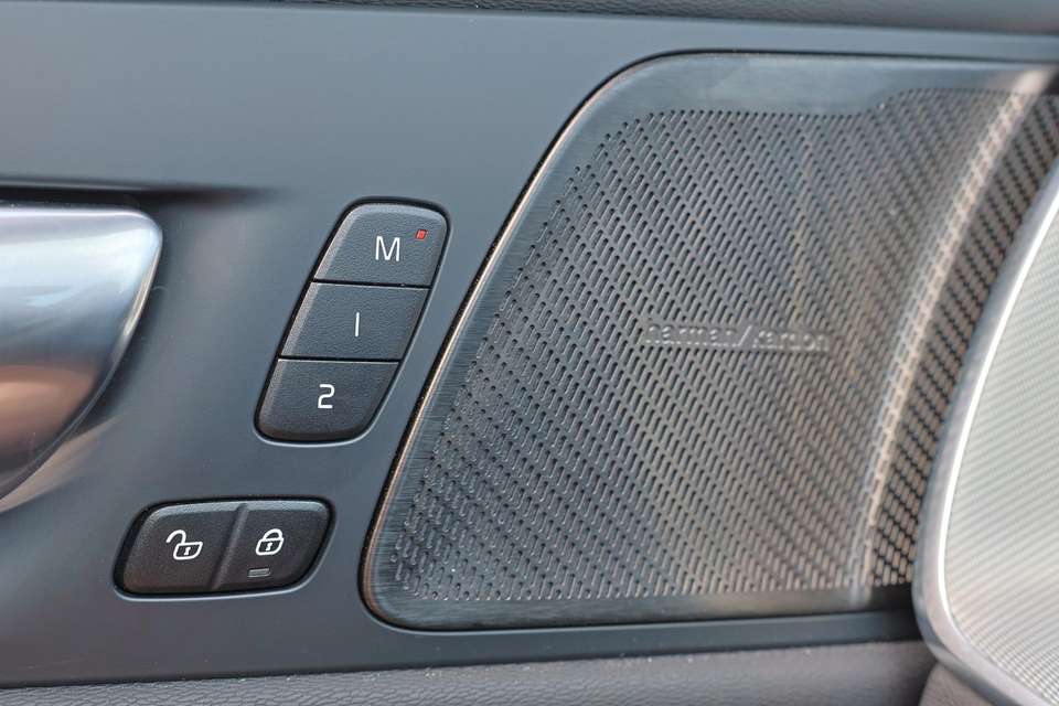 Volvo XC60 - Imagem 11