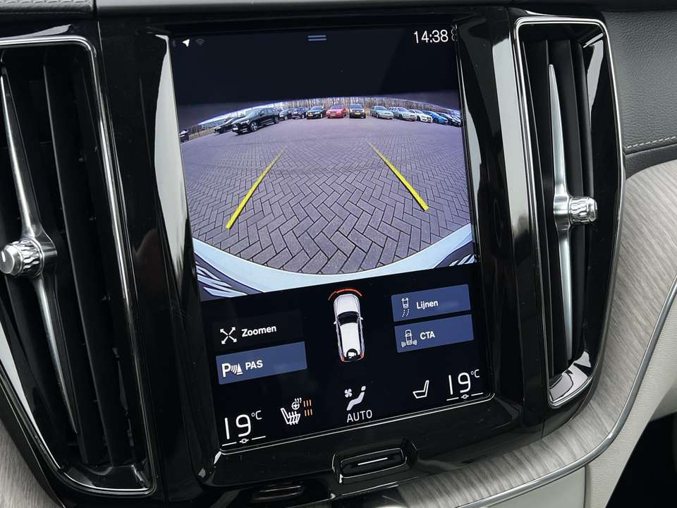 Volvo XC60 - Imagem 13