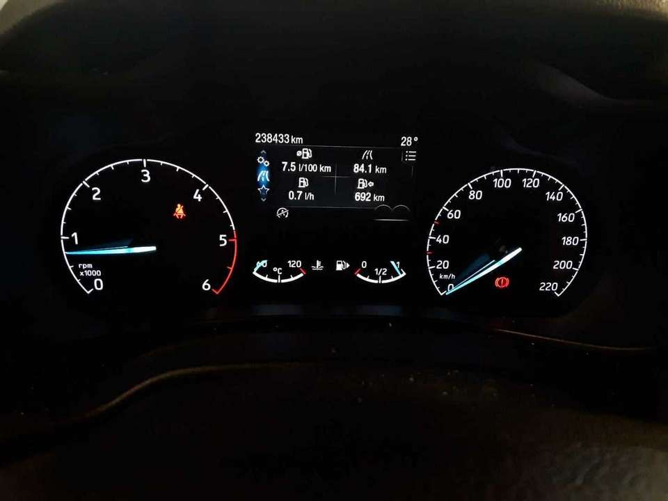Ford Tourneo Connect - Imagem 8