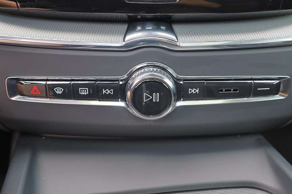 Volvo XC60 - Imagem 10