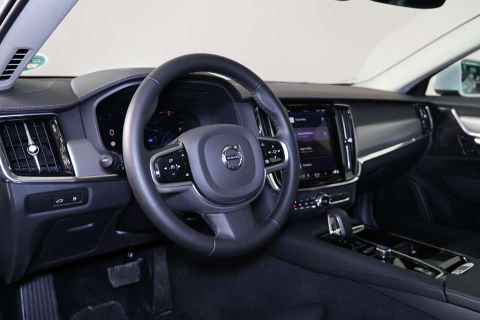 Volvo V90 - Imagem 13