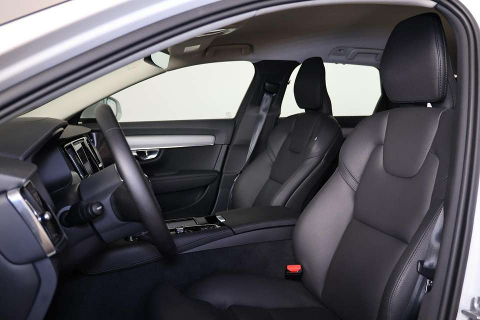 Volvo V90 - Imagem 14