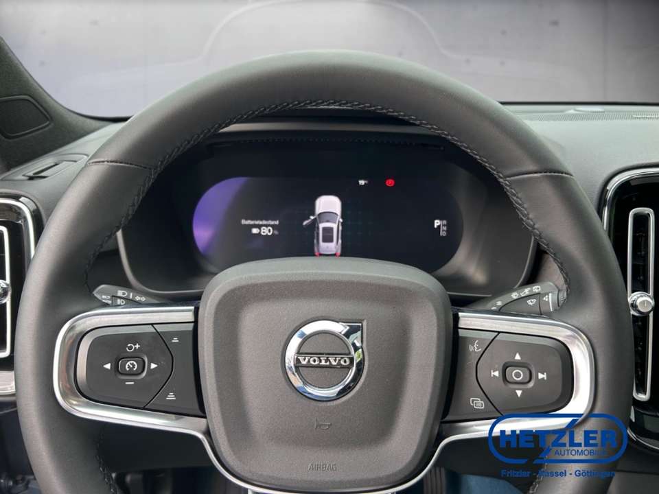 Volvo XC40 - Imagem 8