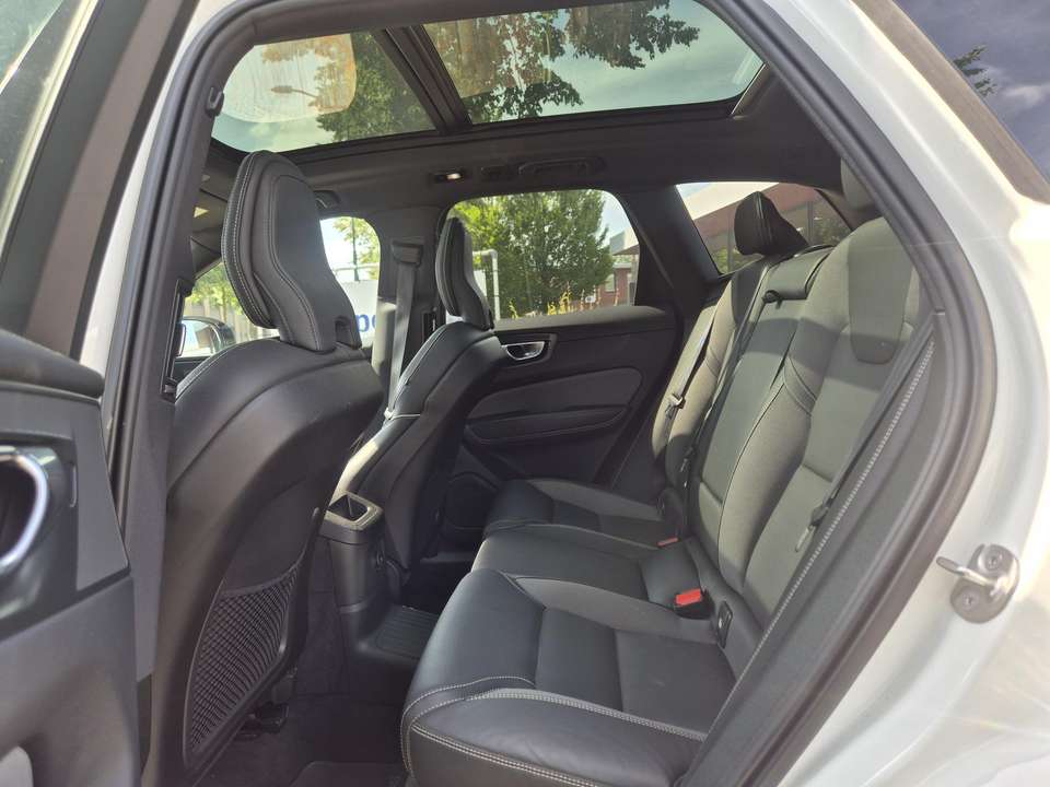 Volvo XC60 - Imagem 6