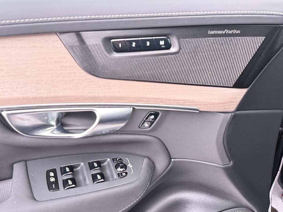 Volvo XC90 - Imagem 13