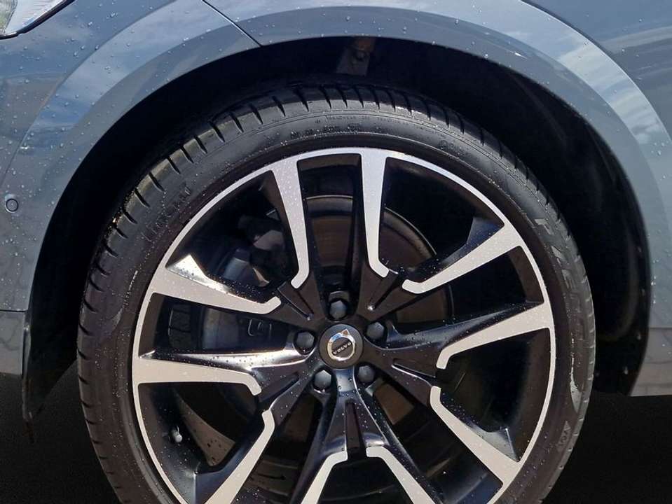 Volvo XC60 - Imagem 7