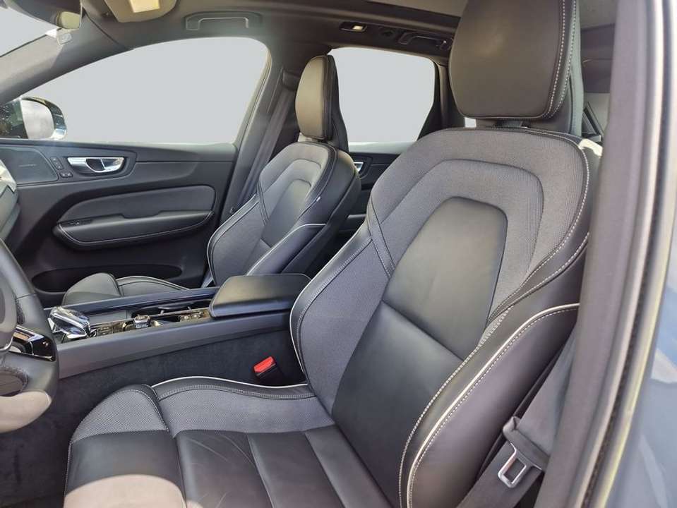 Volvo XC60 - Imagem 10