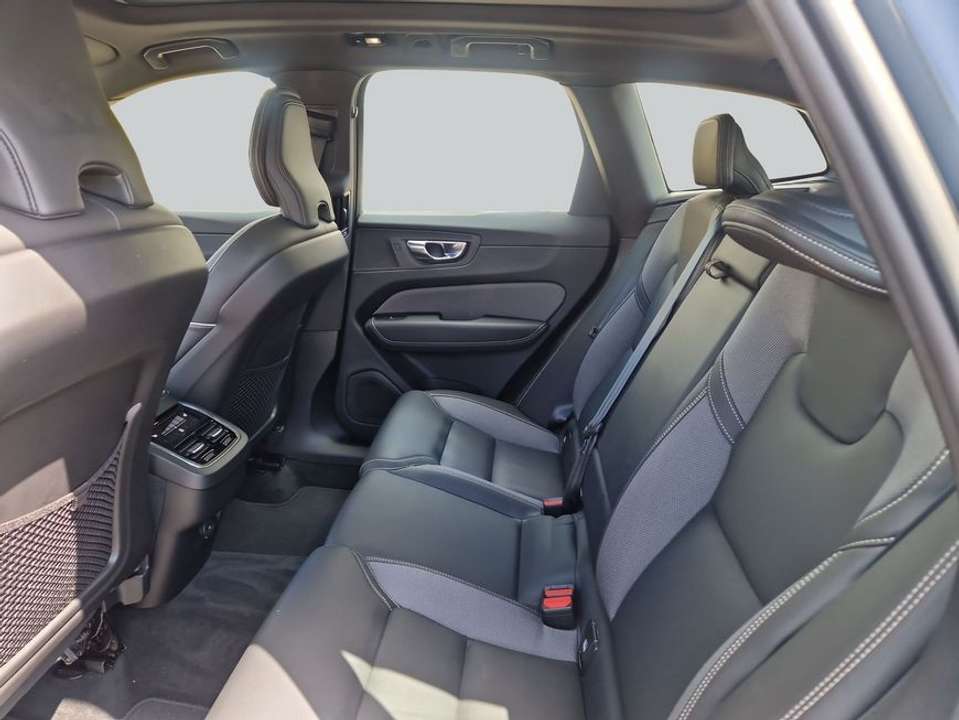 Volvo XC60 - Imagem 11