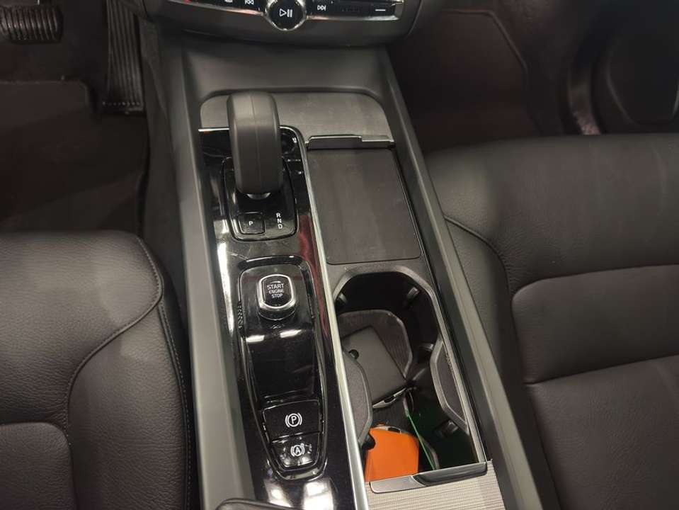 Volvo XC60 - Imagem 11