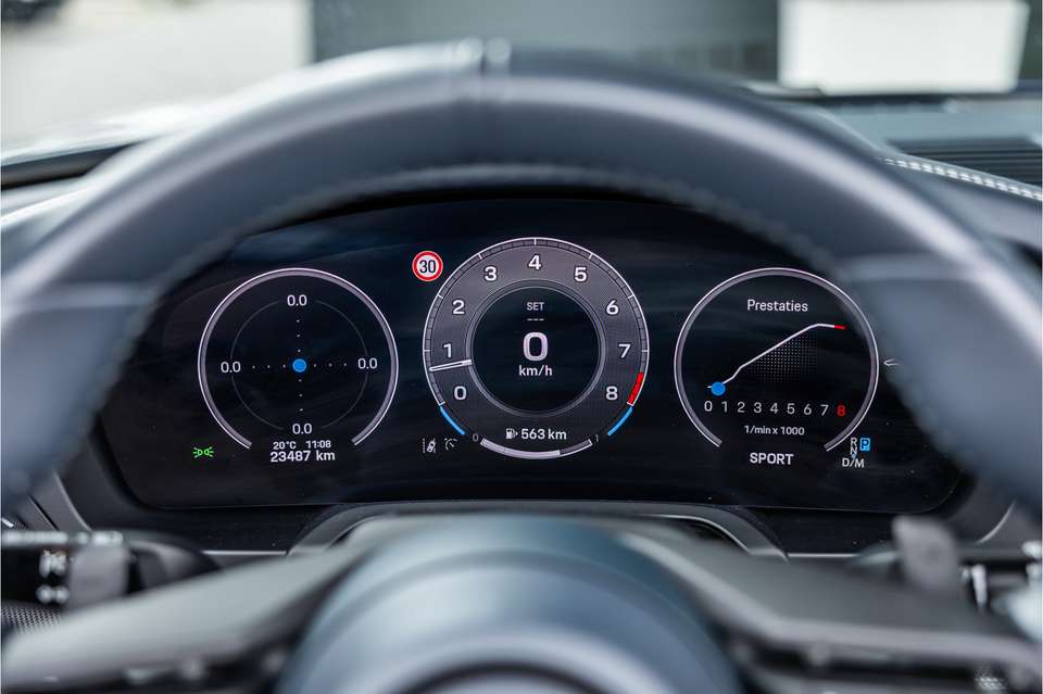 Porsche 992 - Imagem 14