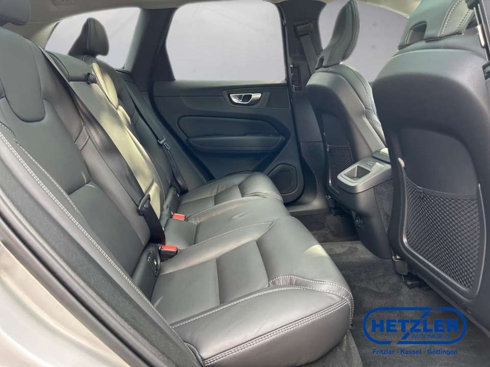 Volvo XC60 - Imagem 13
