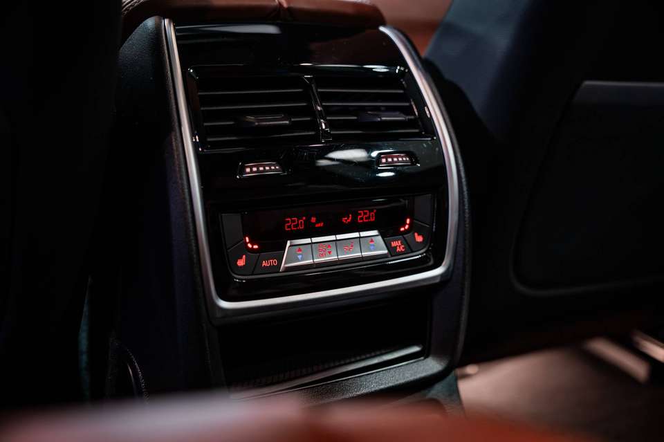 BMW X7 - Imagem 15