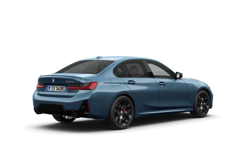 BMW 330 - Imagem 2