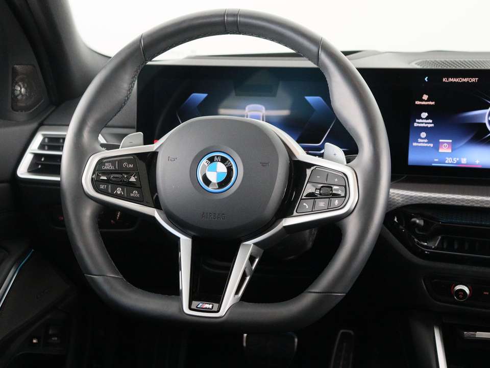 BMW 330 - Imagem 2