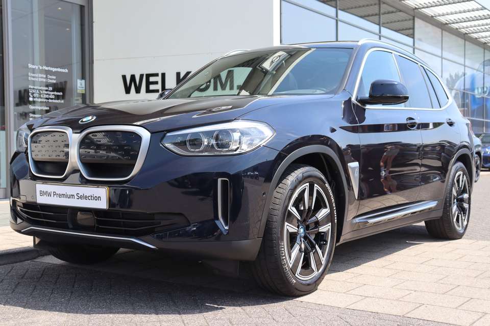 BMW iX3 - Imagem 4