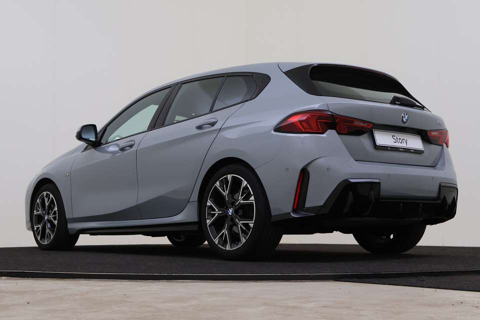 BMW 120 - Imagem 11