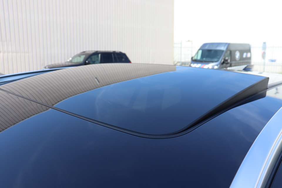 BMW iX3 - Imagem 12