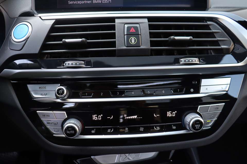 BMW iX3 - Imagem 15