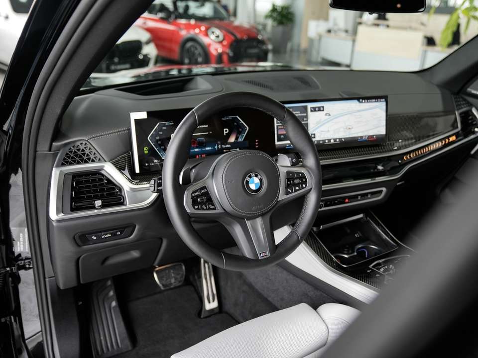 BMW X5 - Imagem 2