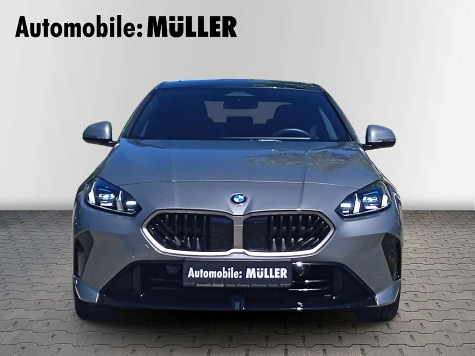 BMW 220 - Imagem 3