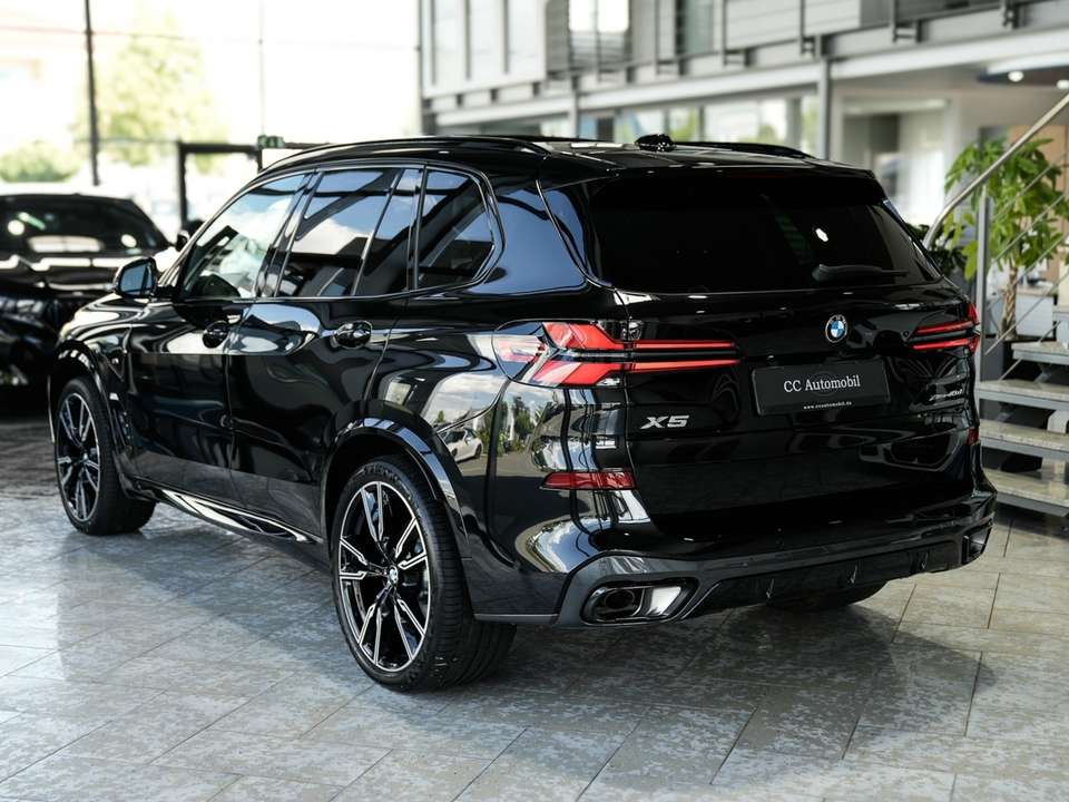 BMW X5 - Imagem 8