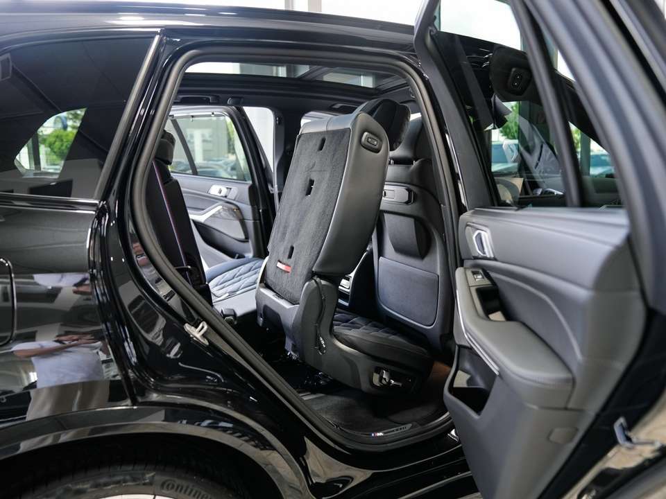 BMW X5 - Imagem 11