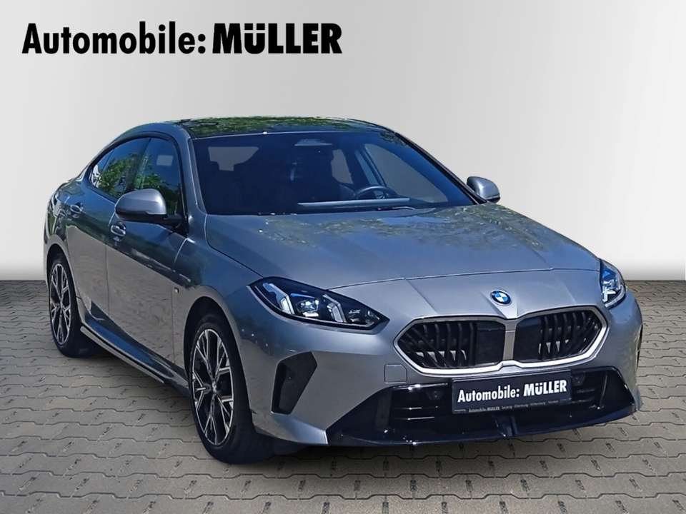 BMW 220 - Imagem 9