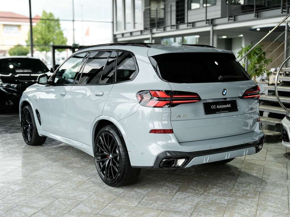 BMW X5 - Imagem 9