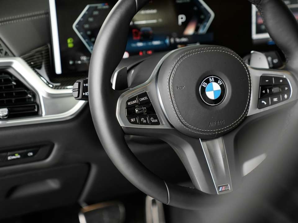 BMW X5 - Imagem 12