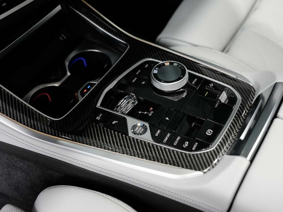 BMW X5 - Imagem 13