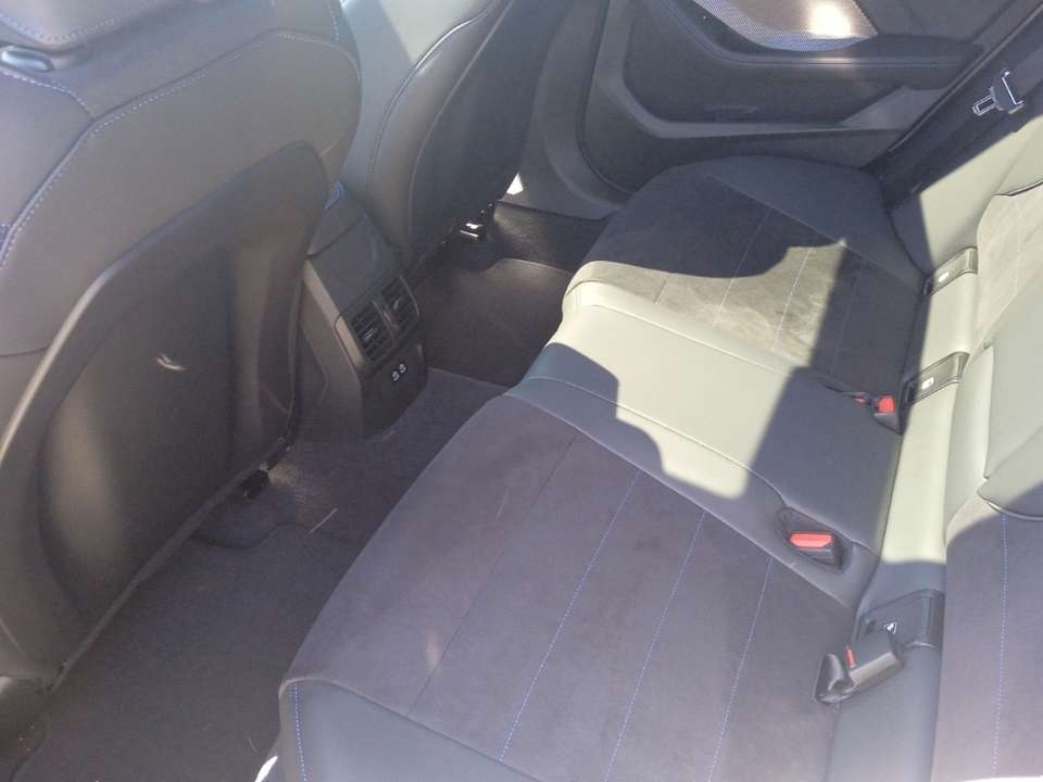 BMW 220 - Imagem 12
