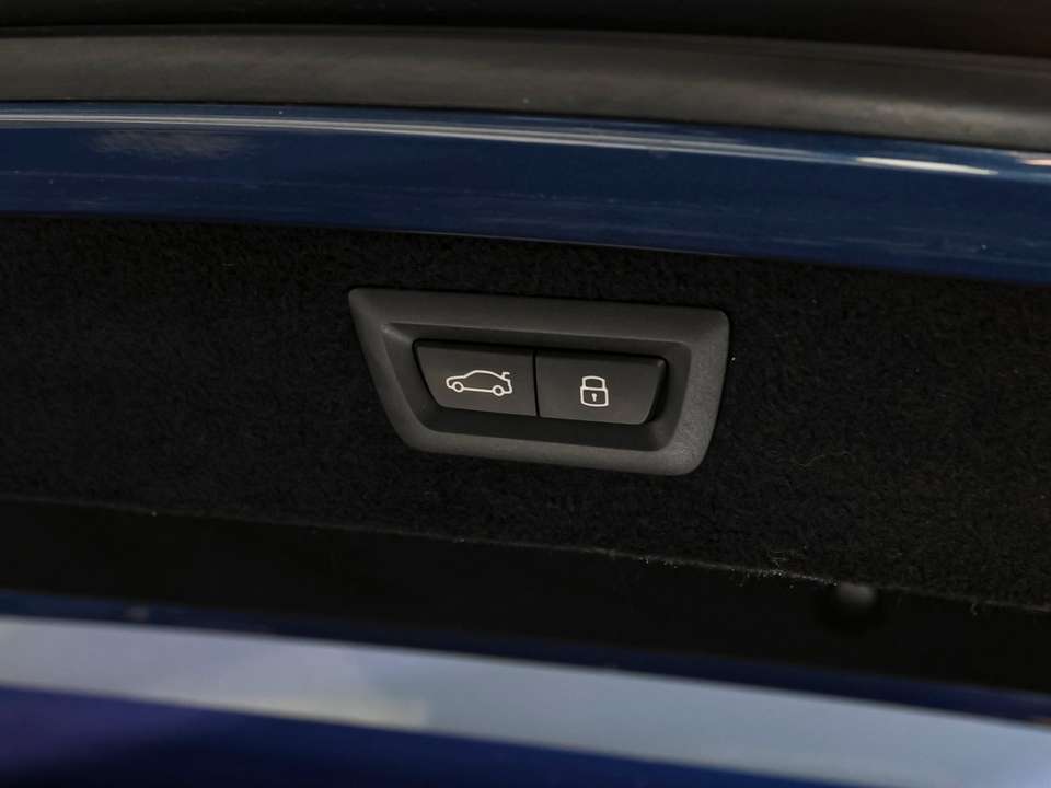 BMW M850 - Imagem 7