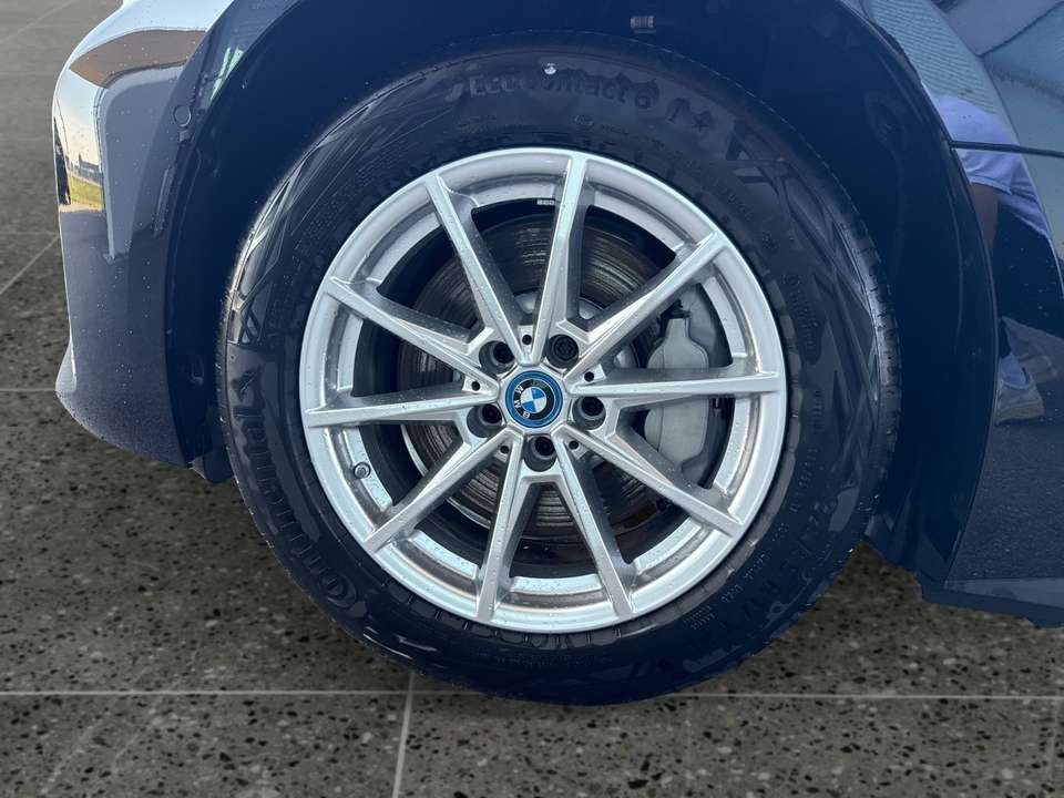BMW i4 - Imagem 6