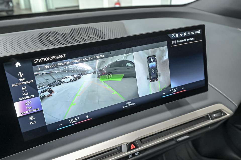 BMW iX - Imagem 15