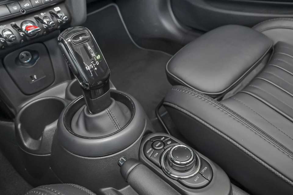 MINI Cooper Cabrio - Imagem 14